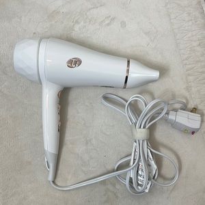 T3 hairdryer